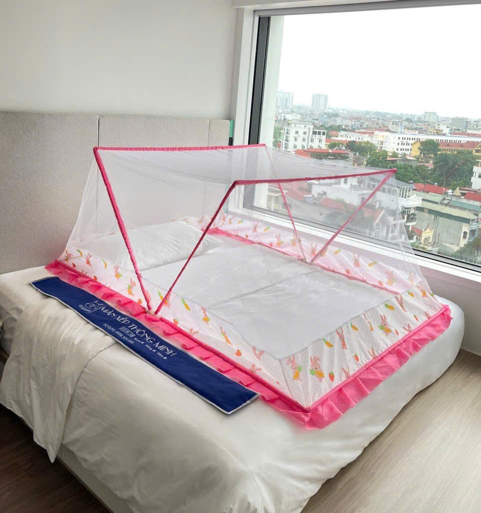 màn gấp thông minh viền hồng